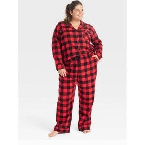 Womens Size 1XL Red Black Buffalo Plaid Wondershop Family Matching Pajama Set